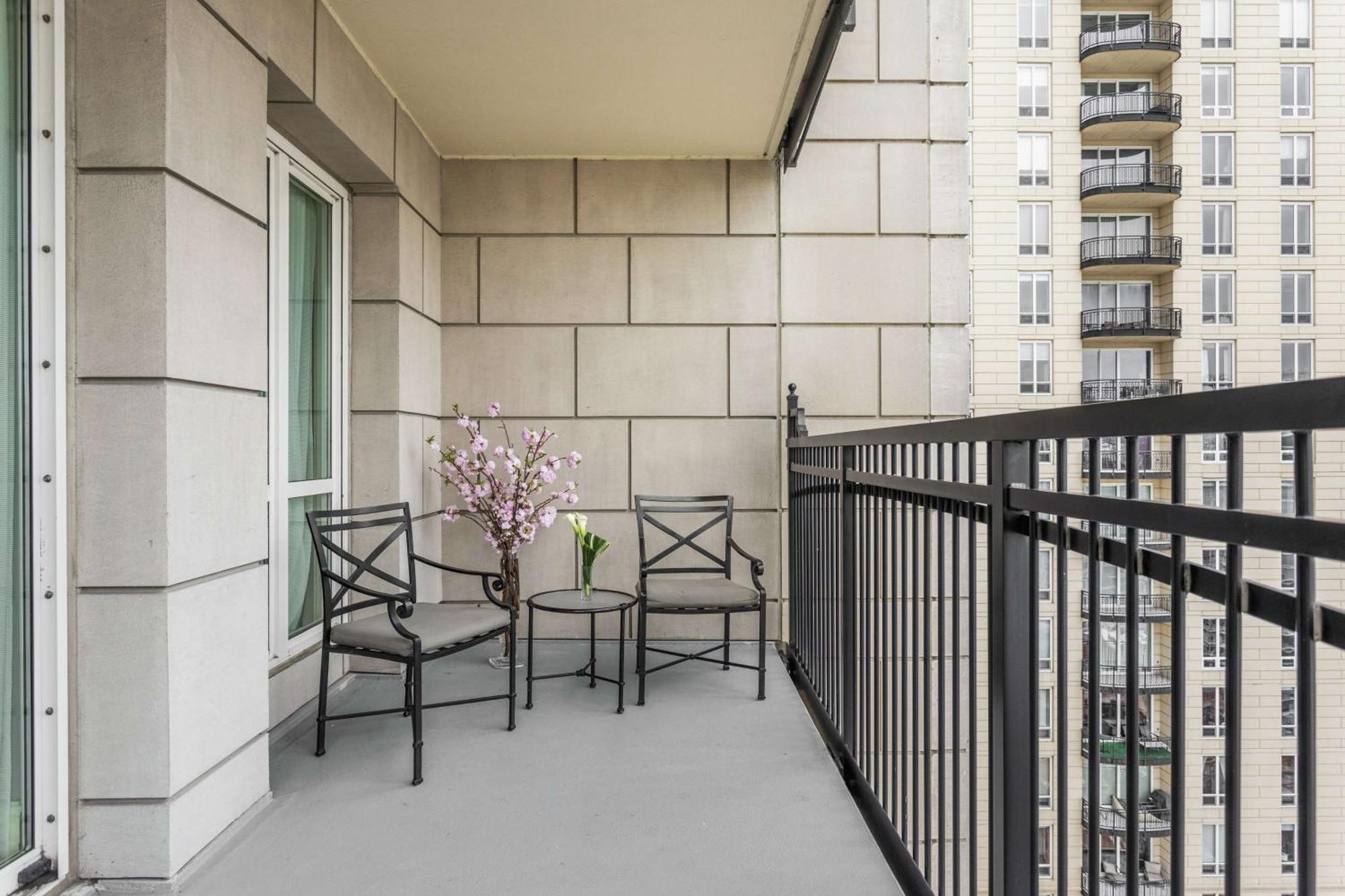Waldorf Astoria Chicago Hotel Bagian luar foto